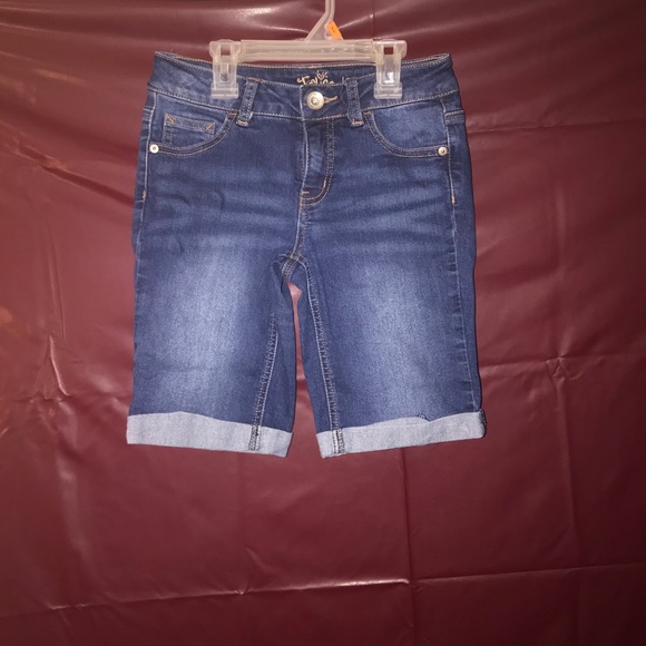 Justice Girl shorts - Picture 1 of 3
